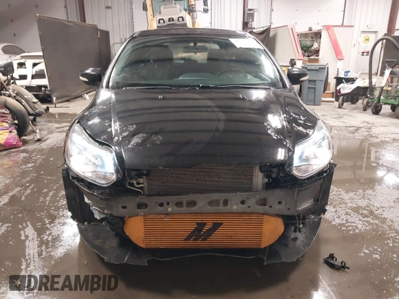2014 Ford Focus ST with VIN 1FADP3L91EL375674, listed as a IAAI auction lot 41572329 with 100,253 mi miles and . Bid and sale history available at carsss.com. Image 12.