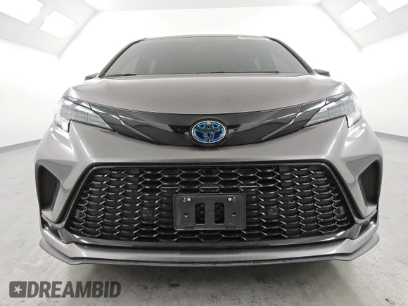 2022 Toyota Sienna XSE z VIN 5TDDRKEC6NS097540, wystawiony jako Copart lot #52853935 z przebiegiem 35 096 mil mil oraz Czysty tytuł • Clean title. Historia ofert i sprzedaży dostępna na DreamBid. Obrazek 5.
