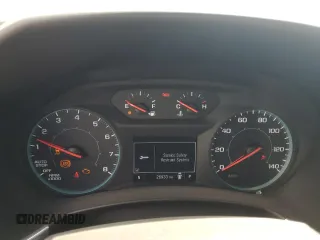 2024 Chevrolet Equinox LS z VIN 3GNAXHEG8RL373976, wystawiony jako Copart lot #54195365 z przebiegiem 26 933 mil mil oraz Szkoda całkowita • Salvage title. Historia ofert i sprzedaży dostępna na DreamBid. Obrazek 9.