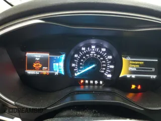 2019 Ford Fusion SE with VIN 3FA6P0HD9KR160433, listed as a Copart auction lot 52127725 with 160,025 mi miles and Clean Title. Bid and sale history available at carsss.com. Image 9.