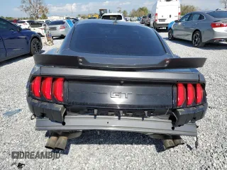2021 Ford Mustang GT z VIN 1FA6P8CF0M5147552, wystawiony jako Copart lot #45904745 z przebiegiem Nie podano mil oraz Nie do naprawy. Historia ofert i sprzedaży dostępna na DreamBid. Obrazek 6.