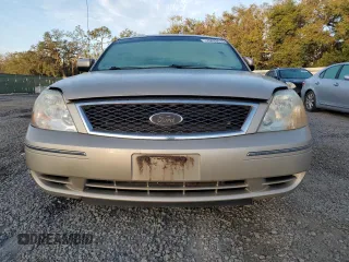 2005 Ford Five Hundred SE with VIN 1FAFP23165G108374, listed as a Copart auction lot 79433074 with 0 mi miles and Non Repairable. Bid and sale history available at carsss.com. Image 5.