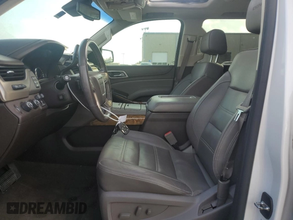 2016 GMC Yukon XL Denali with VIN 1GKS2HKJXGR220635, listed as a Copart auction lot 48920655 with 113,924 mi miles and Salvage Title. Bid and sale history available at DreamBid. Image 7.