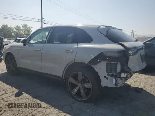 2021 Porsche Cayenne z VIN WP1AA2AY0MDA00689, wystawiony jako Copart lot #54452105 z przebiegiem 35 799 mil mil oraz Szkoda całkowita • Salvage title. Historia ofert i sprzedaży dostępna na DreamBid. Obrazek 2.