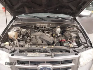 2008 Ford Escape Limited with VIN 1FMCU94178KC99233, listed as a IAAI auction lot 41820482 with 212,498 mi miles. Bid and sale history available at carsss.com. Image 10.