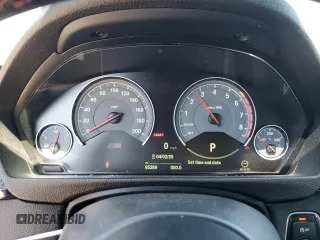 2015 BMW M4 with VIN WBS3R9C52FK334020, listed as a Copart auction lot 51867985 with 95,369 mi miles and Salvage title. Bid and sale history available at DreamBid. Image 9.