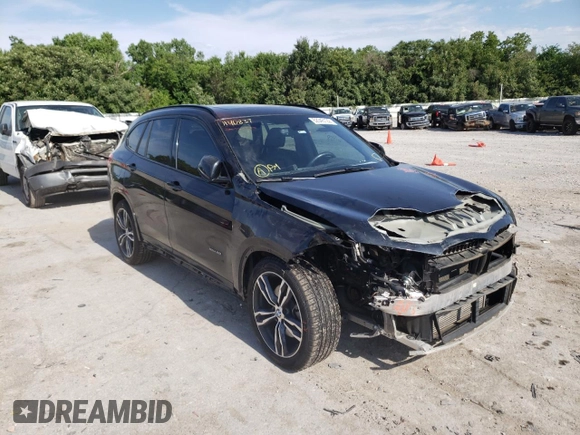 2018 BMW X1 sDrive28i with VIN WBXHU7C35J5H40837, listed as a Copart auction lot 52343122 with 61,458 mi miles. Bid and sale history available at carsss.com. Image 1.