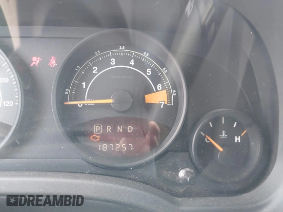 2014 Jeep Compass Sport with VIN 1C4NJCBA0ED524145, listed as a IAAI auction lot 42171212 with 187,257 mi miles. Bid and sale history available at carsss.com. Image 7.