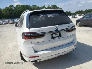 2025 BMW X7 xDrive40i z VIN 5UX23EM05S9W54965, wystawiony jako Copart lot #53542995 z przebiegiem 2 472 mil mil oraz Szkoda całkowita • Salvage title. Historia ofert i sprzedaży dostępna na DreamBid. Obrazek 6.