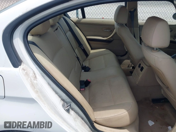 2006 BMW 3 Series 325i with VIN WBAVB13536PT06152, listed as a IAAI auction lot 42591770 with 248,688 mi miles and . Bid and sale history available at DreamBid. Image 8.