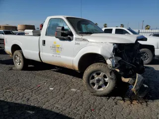2014 Ford F-250 XL z VIN 1FTBF2B6XEEA74685, wystawiony jako Copart lot #81015734 z przebiegiem 185 145 mil mil oraz Szkoda całkowita • Salvage title. Historia ofert i sprzedaży dostępna na DreamBid. Obrazek 4.