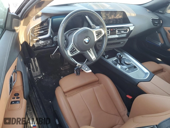 2022 BMW Z4 sDriveM40i with VIN WBAHF9C04NWX90938, listed as a Copart auction lot 74031664 with 7,813 mi miles and Non repairable. Bid and sale history available at DreamBid. Image 8.