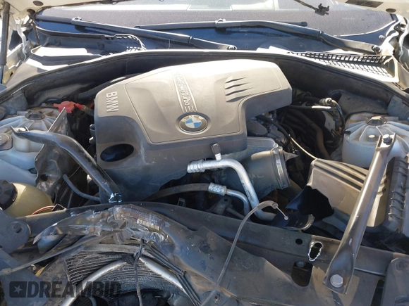 2013 BMW 5 Series 528i with VIN WBAXG5C59DDY32432, listed as a IAAI auction lot 41230673 with 103,069 mi miles and . Bid and sale history available at carsss.com. Image 10.