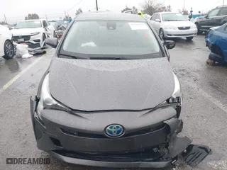 2017 Toyota Prius Two with VIN JTDKBRFU7H3576843, listed as a IAAI auction lot 41206699 with 332,296 mi miles. Bid and sale history available at carsss.com. Image 12.