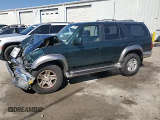2002 Toyota 4Runner SR5 z VIN JT3GN86R120246468, wystawiony jako Copart lot #46167085 z przebiegiem 227 942 mil mil oraz Szkoda całkowita • Salvage title. Historia ofert i sprzedaży dostępna na DreamBid. Obrazek 1.