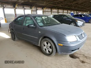 2004 Volkswagen Jetta Sedan GLS with VIN 3VWSK69M84M016782, listed as a Copart auction lot 53303605 with 140,044 mi miles and Salvage Title. Bid and sale history available at carsss.com. Image 4.