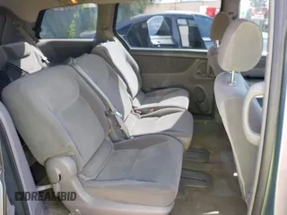 2005 Toyota Sienna CE with VIN 5TDZA23C15S237882, listed as a IAAI auction lot 41988071 with 223,490 mi miles. Bid and sale history available at carsss.com. Image 8.