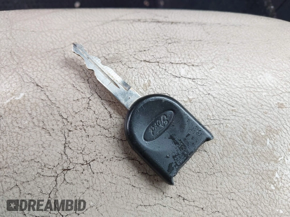 2010 Ford Explorer Eddie Bauer с VIN 1FMEU7EE8AUA91404, выставлен на аукционе IAAI как лот 42312125 с пробегом 203 945 миль миль и . История ставок и продаж доступна на DreamBid. Изображение 11.