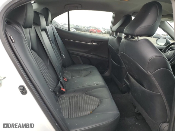2020 Toyota Camry SE with VIN 4T1G11AK8LU925927, listed as a Copart auction lot 50589115 with 43,815 mi miles and Salvage Title. Bid and sale history available at carsss.com. Image 10.