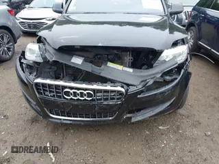 2015 Audi Q7 Premium Plus with VIN WA1LGAFEXFD028885, listed as a IAAI auction lot 42619526 with 145,126 mi miles and . Bid and sale history available at DreamBid. Image 6.