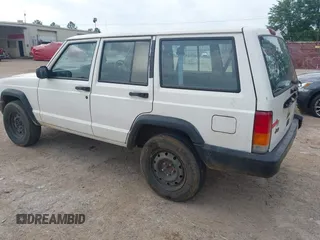 1998 Jeep Cherokee with VIN 1J4FB28S7WL209453, listed as a IAAI auction lot 42408852 with Not provided miles and . Bid and sale history available at DreamBid. Image 3.