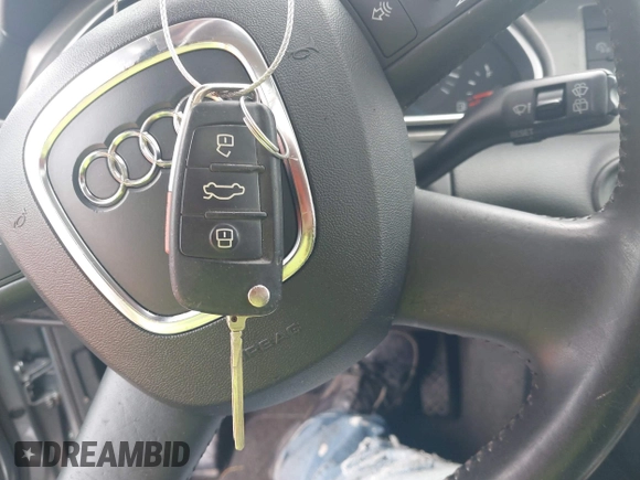 2007 Audi Q7 Premium with VIN WA1BY94L07D076891, listed as a IAAI auction lot 41944191 with 147,019 mi miles. Bid and sale history available at carsss.com. Image 11.