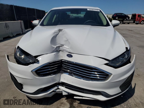 2020 Ford Fusion SE with VIN 3FA6P0HD9LR219093, listed as a Copart auction lot 52421115 with Not Provided miles and Non Repairable. Bid and sale history available at DreamBid. Image 5.