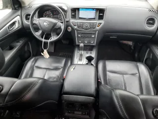 2019 Nissan Pathfinder SV with VIN 5N1DR2MN2KC623626, listed as a Copart auction lot 51582595 with 169,185 mi miles and Clean Title. Bid and sale history available at carsss.com. Image 8.
