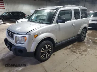 2006 Honda Element EX-P with VIN 5J6YH18796L003922, listed as a Copart auction lot 88521285 with 308,483 mi miles and Clean Title. Bid and sale history available at carsss.com. Image 1.