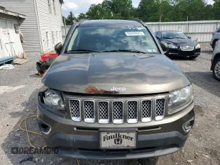 2016 Jeep Compass High Altitude z VIN 1C4NJDEB9GD552703, wystawiony jako Copart lot #60483625 z przebiegiem 115 885 mil mil oraz Czysty tytuł • Clean title. Historia ofert i sprzedaży dostępna na DreamBid. Obrazek 5.