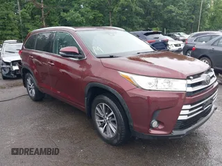 2017 Toyota Highlander XLE with VIN 5TDJZRFHXHS468841, listed as a IAAI auction lot 42515447 with 109,808 mi miles and . Bid and sale history available at DreamBid. Image 1.