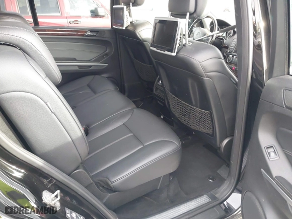 2011 Mercedes-Benz GL-Class GL 450 with VIN 4JGBF7BE1BA752615, listed as a IAAI auction lot 41075508 with 165,605 mi miles. Bid and sale history available at carsss.com. Image 8.