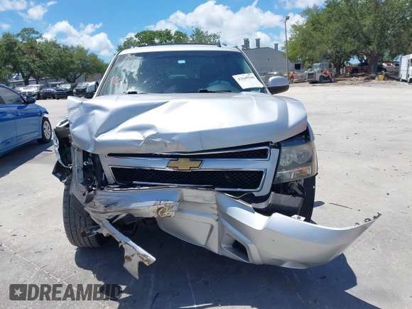 2012 Chevrolet Suburban LT with VIN 1GNSCJE04CR230288, listed as a IAAI auction lot 42049580 with 166,596 mi miles. Bid and sale history available at carsss.com. Image 12.