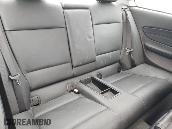 2009 BMW 1 Series 128i with VIN WBAUP93589VF48224, listed as a Copart auction lot 85687834 with 106,636 mi miles and Salvage title. Bid and sale history available at DreamBid. Image 10.