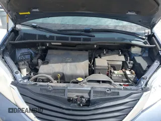 2014 Toyota Sienna LE AAS with VIN 5TDKK3DCXES498110, listed as a IAAI auction lot 41847116 with 242,065 mi miles and . Bid and sale history available at DreamBid. Image 10.