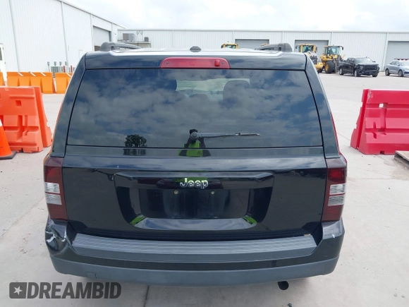 2016 Jeep Patriot Sport with VIN 1C4NJPBAXGD813933, listed as a IAAI auction lot 42064438 with 118,969 mi miles and . Bid and sale history available at DreamBid. Image 16.