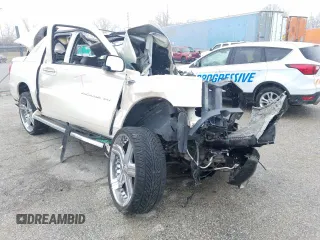 2005 Cadillac Escalade EXT z VIN 3GYEK62N75G217912, wystawiony jako Copart lot #43924651 z przebiegiem Nie podano mil oraz Nie do naprawy. Historia ofert i sprzedaży dostępna na DreamBid. Obrazek 1.