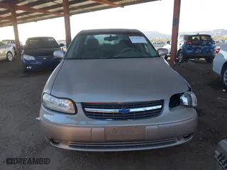 2000 Chevrolet Malibu LS with VIN 1G1NE52J0Y6118884, listed as a IAAI auction lot 41701115 with 113,948 mi miles. Bid and sale history available at carsss.com. Image 12.