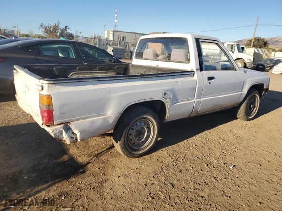 1986 Toyota Pickup with VIN JT4RN50R6G0140729, listed as a Copart auction lot 79346744 with NaN miles and Clean Title. Bid and sale history available at carsss.com. Image 3.