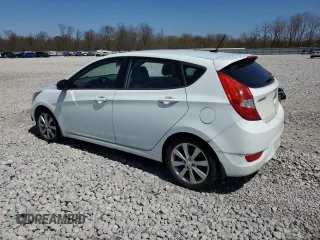 2013 Hyundai Accent SE with VIN KMHCU5AE8DU071692, listed as a Copart auction lot 53844495 with 136,211 mi miles and Clean Title. Bid and sale history available at carsss.com. Image 2.