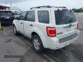 2011 Ford Escape XLS с VIN 1FMCU0C76BKC50856, выставлен на аукционе IAAI как лот 42371455 с пробегом 334 231 миль миль и . История ставок и продаж доступна на DreamBid. Изображение 3.