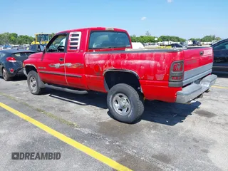 2000 Dodge 1500 with VIN 1B7HF13Z2YJ102259, listed as a IAAI auction lot 41795843 with 123,827 mi miles and . Bid and sale history available at DreamBid. Image 3.