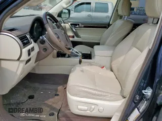 2019 Lexus GX 460 z VIN JTJBM7FX7K5234228, wystawiony jako Copart lot #57353225 z przebiegiem 44 245 mil mil oraz Szkody całkowita. Historia ofert i sprzedaży dostępna na DreamBid. Obrazek 7.