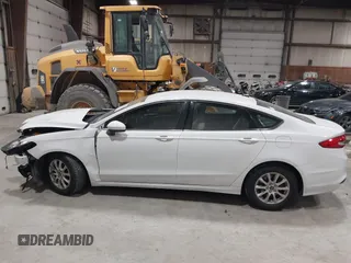 2017 Ford Fusion S with VIN 3FA6P0G78HR160802, listed as a IAAI auction lot 41679436 with 78,143 mi miles. Bid and sale history available at carsss.com. Image 14.
