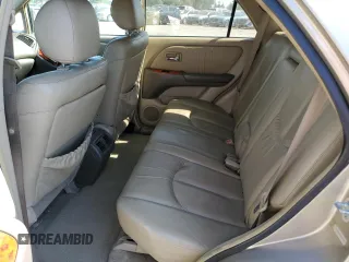 2002 Lexus RX 300 with VIN JTJHF10U020253961, listed as a Copart auction lot 75044084 with 209,552 mi miles and Salvage Title. Bid and sale history available at carsss.com. Image 11.