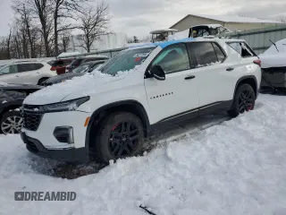 2022 Chevrolet Traverse Premier z VIN 1GNEVKKW1NJ122038, wystawiony jako Copart lot #86277694 z przebiegiem 28 513 mil mil oraz Szkoda całkowita • Salvage title. Historia ofert i sprzedaży dostępna na DreamBid. Obrazek 1.