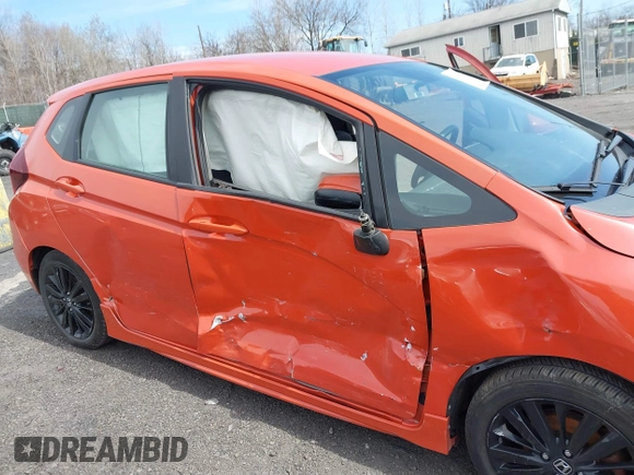 2018 Honda Fit Sport with VIN 3HGGK5G69JM725094, listed as a IAAI auction lot 41833358 with 80,293 mi miles and . Bid and sale history available at DreamBid. Image 6.