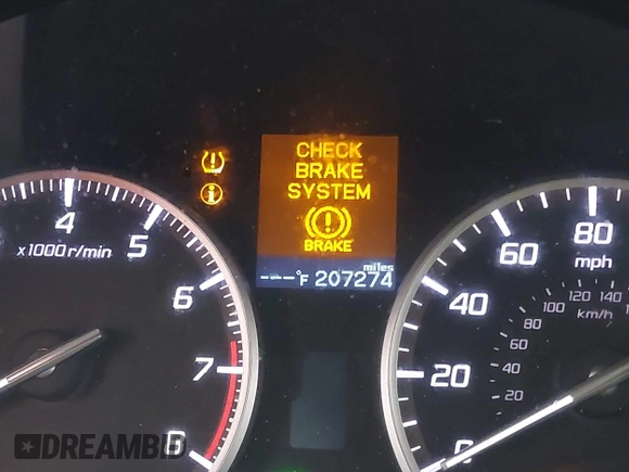 2013 Acura ILX with VIN 19VDE1F3XDE021230, listed as a IAAI auction lot 41586378 with 207,274 mi miles. Bid and sale history available at carsss.com. Image 16.