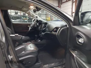 2019 Jeep Cherokee Limited with VIN 1C4PJMDX7KD282692, listed as a IAAI auction lot 41660914 with 64,955 mi miles and . Bid and sale history available at carsss.com. Image 5.