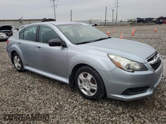 2013 Subaru Legacy 2.5i z VIN 4S3BMBA60D3026274, wystawiony jako Copart lot #51160175 z przebiegiem 68 026 mil mil oraz Szkoda całkowita • Salvage title. Historia ofert i sprzedaży dostępna na DreamBid. Obrazek 4.